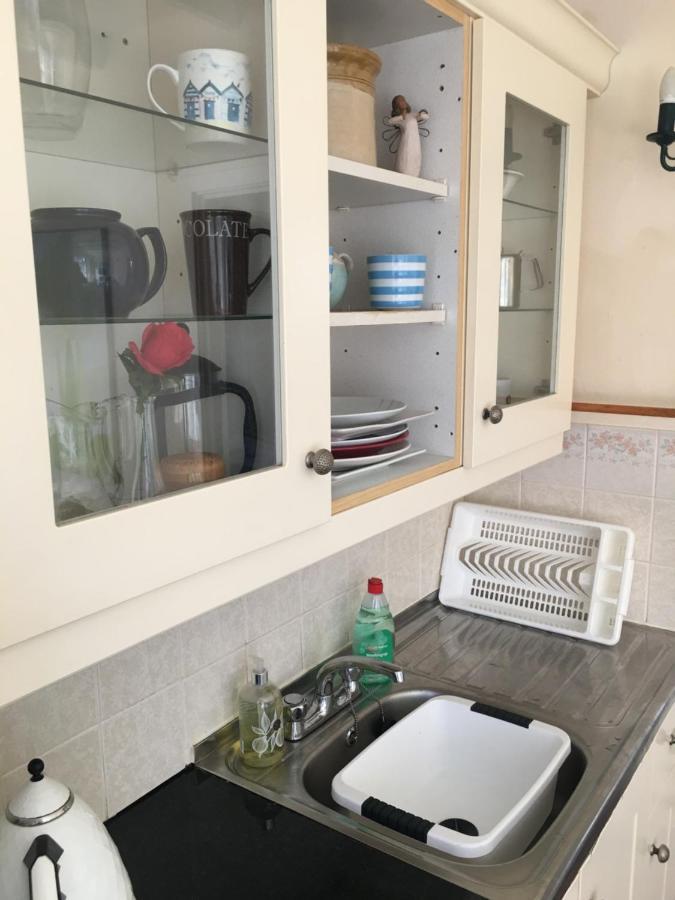 We Do Like To Be Beside The Seaside Villa Дартмут Екстериор снимка